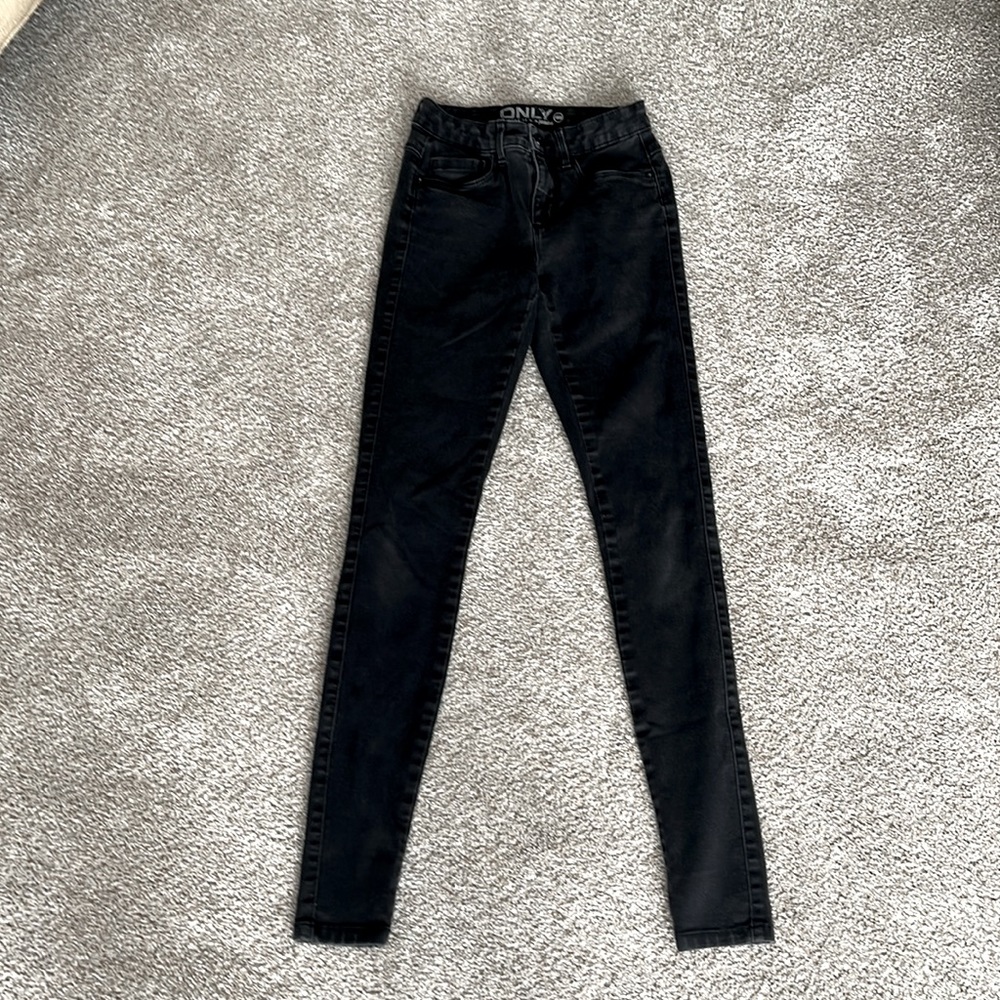 Black Denim Skinny Jeans